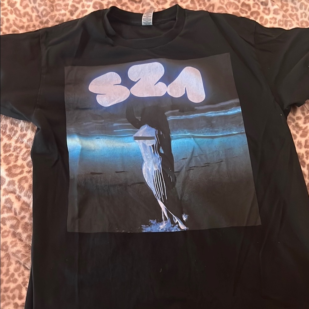 Sza Explicit Graphic Tee